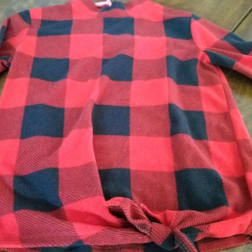 Old Navy buffalo plaid fleece shirt